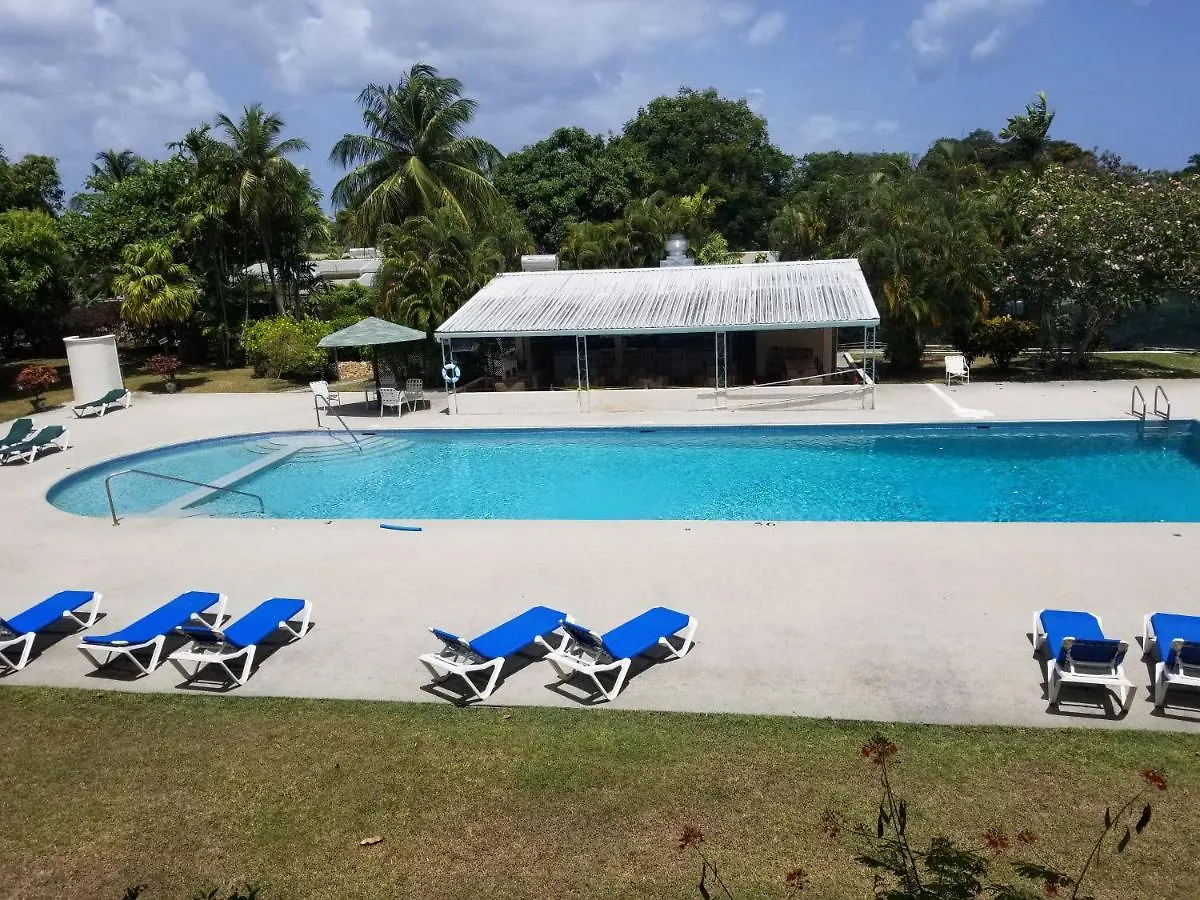 212 Goldenview Apartment Saint James Barbados
