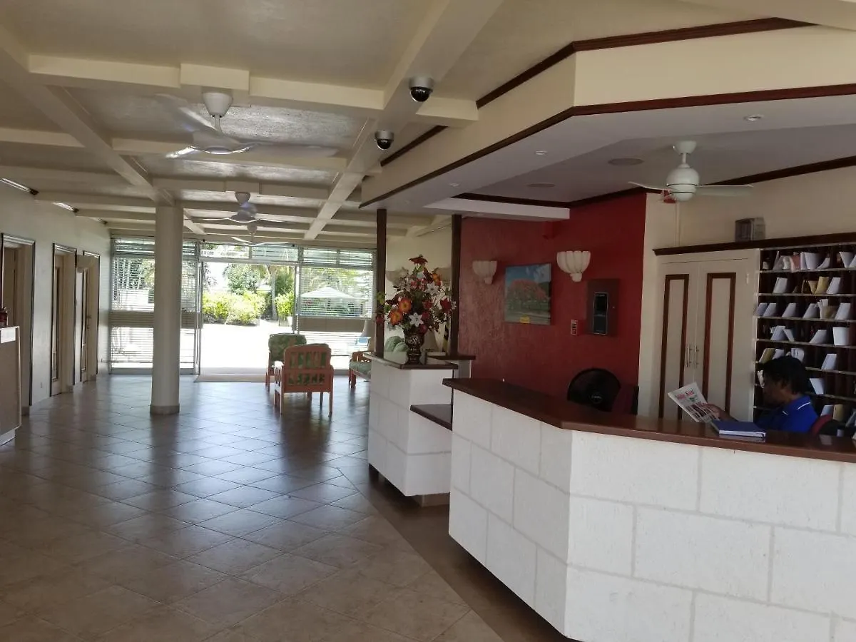 212 Goldenview Apartment Saint James